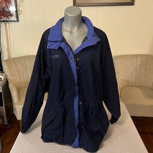 Vintage Columbia Dark Blue Waterproof Jacket in Size XL